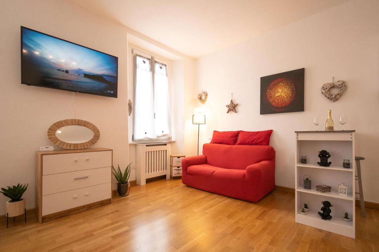 Portatorre Suite, A Charming Apartment In The Heart Of Como, Free Private Parking, Air Conditioning & More! Экстерьер фото