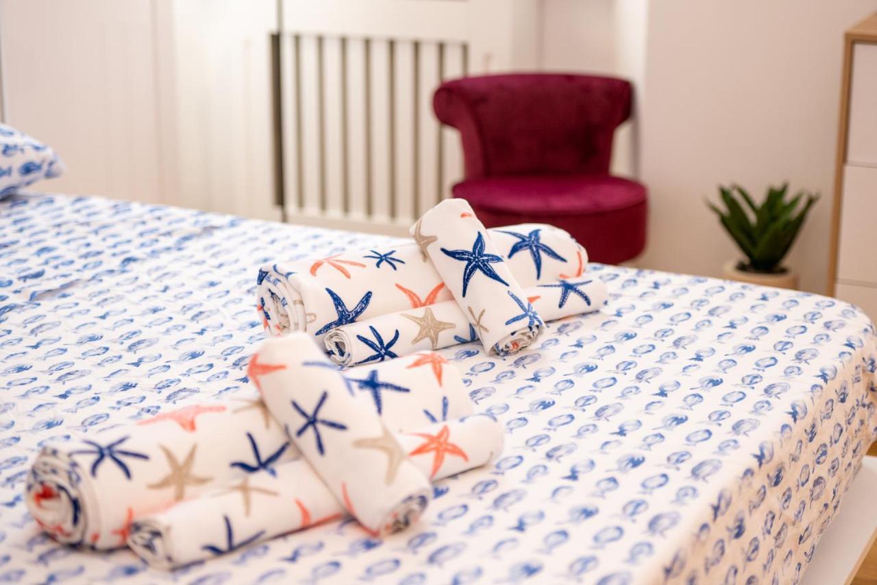 Portatorre Suite, A Charming Apartment In The Heart Of Como, Free Private Parking, Air Conditioning & More! Экстерьер фото