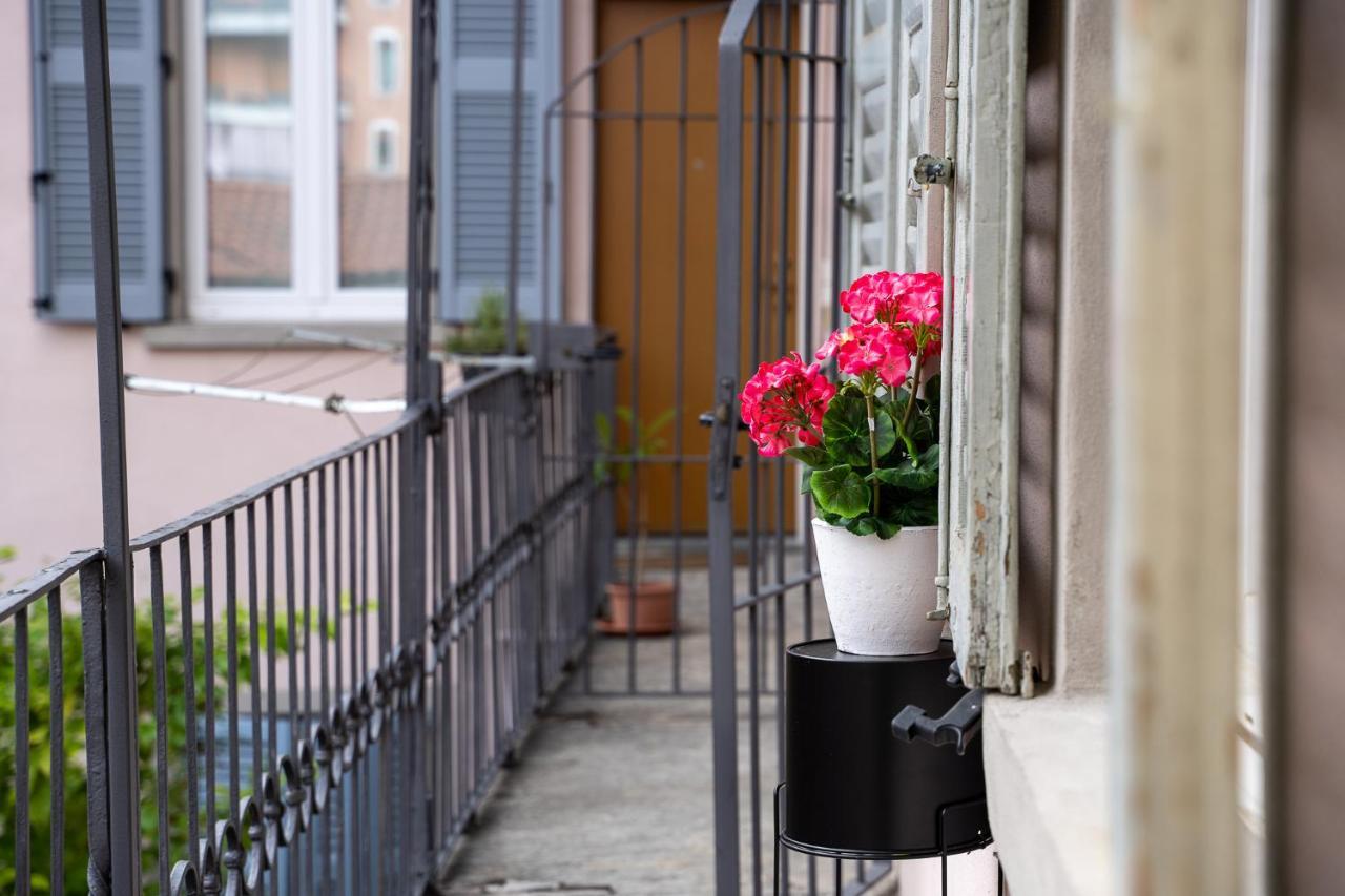 Portatorre Suite, A Charming Apartment In The Heart Of Como, Free Private Parking, Air Conditioning & More! Экстерьер фото