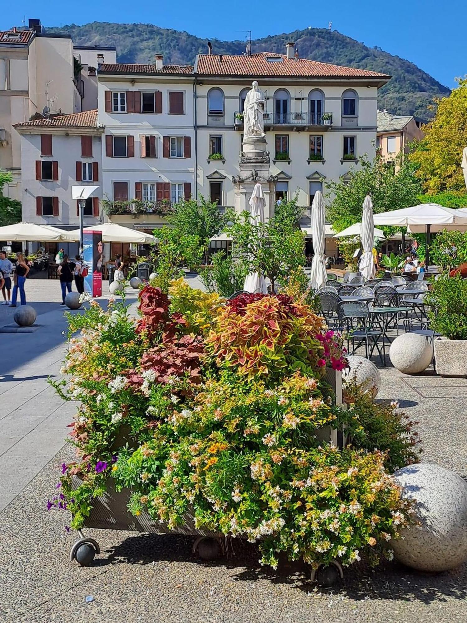 Portatorre Suite, A Charming Apartment In The Heart Of Como, Free Private Parking, Air Conditioning & More! Экстерьер фото