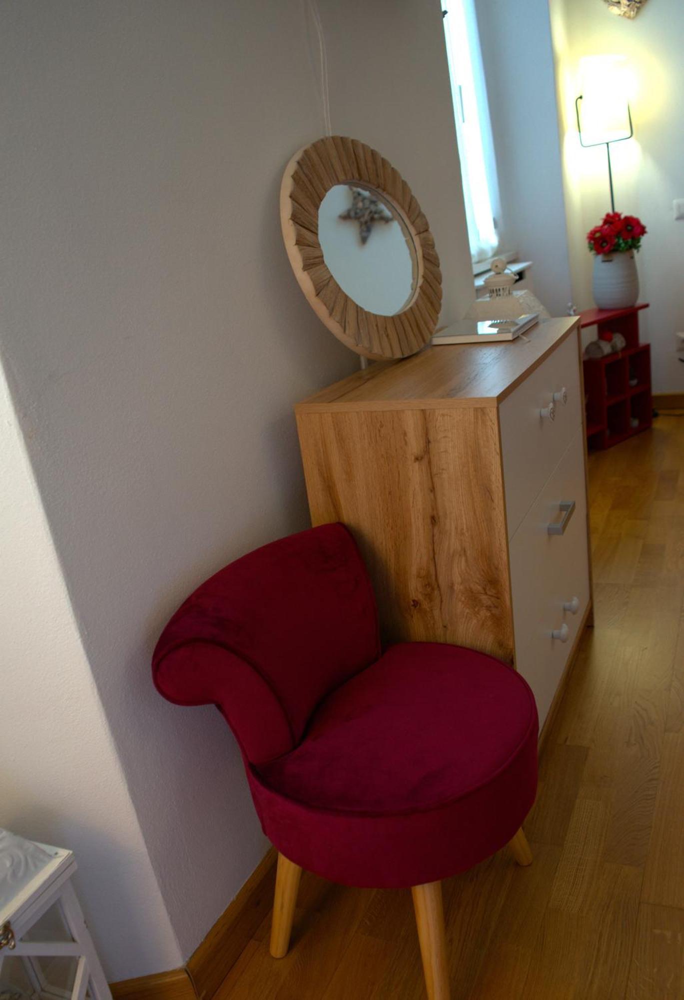 Portatorre Suite, A Charming Apartment In The Heart Of Como, Free Private Parking, Air Conditioning & More! Экстерьер фото